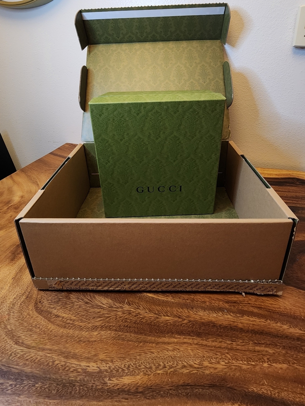 Gucci Olive Green Box & Original GUCCI shipping Box